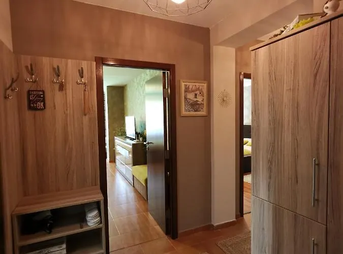 Palaсe A75 Lejlighed